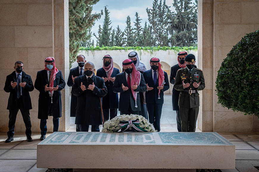 His Majesty King Abdullah, accompanied by HRH Crown Prince Hussein, Their Royal Highnesses Princes Hassan Bin Talal, Feisal Bin Al Hussein, Ali Bin Al Hussein, Hamzeh Bin Al Hussein, Hashim Bin Al Hussein, Talal Bin Muhammed, Ghazi Bin Muhammed and Rashid Bin Al Hassan, visits the Royal Cemetery at the Royal Hashemite Court on Sunday (Photo courtesy of Royal Court)